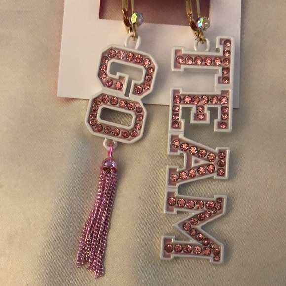 Betsey Johnson Go Team Mismatch Drop Earrings Pink Crystal & Tassel NWT - Picture 8 of 13